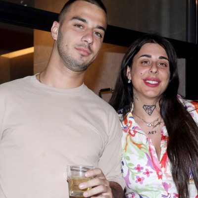 Super Κική: Πρώτη δημόσια εμφάνιση με φουσκωμένη κοιλίτσα μαζί με τον σύντροφό της! Τι συμβαίνει;