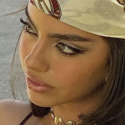 Siren eyes: Η hot τάση του TikTok θα σου χαρίσει το αισθησιακό βλέμμα που αναζήτας σε κάθε μακιγιάζ