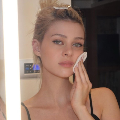 H Nicola Peltz είναι απλά αγνώριστη μετά την μεγάλη αλλαγή στην εμφάνισή της