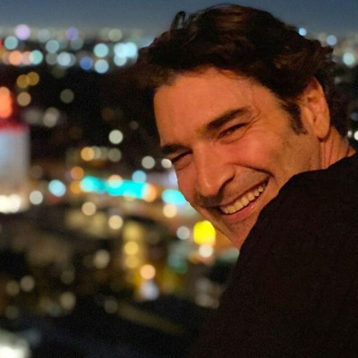 Παπακαλιάτης: Το σπίτι του είναι… κινηματογραφικό! Οι μεγάλοι χώροι και η ιδιαίτερη διακόσμηση