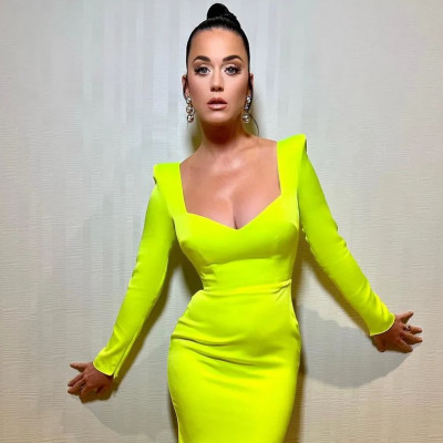 Η Katy Perry δημιούργησε μία κρυστάλλινη τσάντα «μανιτάρι» αξίας 6.000 δολαρίων