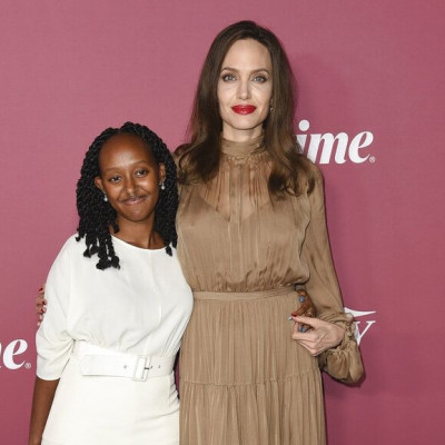 Η Zahara Jolie-Pitt ξεκινά τη φοιτητική ζωή της και η μαμά της είναι πολύ περήφανη για εκείνη