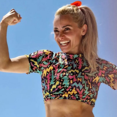 Η κόρη της Βασιλικής Μιλλούση είναι η καλύτερη βοηθός της στην γυμναστική και στην κουζίνα της