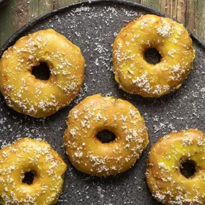 Άκης Πετρετζίκης: Λουκουμάδες ανανά