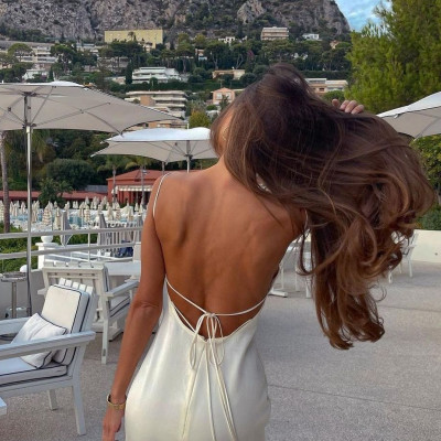 Hair Alert: 7 tips για να επαναφέρεις τα μαλλιά σου από το καλοκαίρι & να πεις «αντίο» στη φθορά