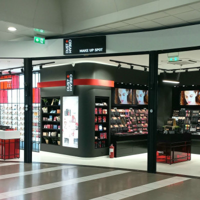 Η DUST CREAM συνεχίζει δυναμικά να αναπτύσσει το δίκτυο καταστημάτων της με 4 νέα καταστήματα