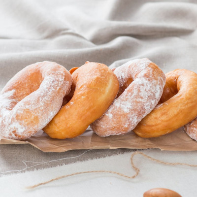 Υπέροχη συνταγή για λαχταριστά αφράτα ντόνατς