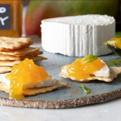 Άκης Πετρετζίκης: Chutney μάνγκο