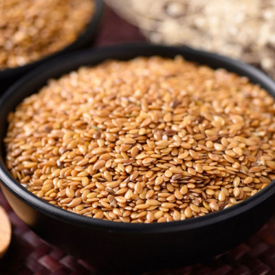 Λιναρόσπορος: Τα οφέλη στο αδυνάτισμα και όχι μόνο