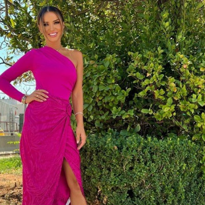 Η Ελένη Τσολάκη γιόρτασε 5 χρόνια γάμου με αδημοσίευτα βίντεο από την προετοιμασία της ως νύφη