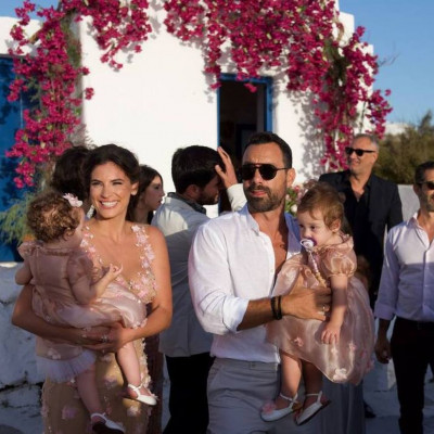 Τανιμανίδης- Μπόμπα: Το τρικούβερτο γλέντι μετά από την βάφτιση- Η είσοδος και το χειροκρότημα!