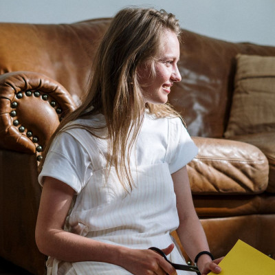 Πώς θα κάνεις τα δερμάτινα έπιπλα σαν καινούρια με υλικά που έχεις στο σπίτι