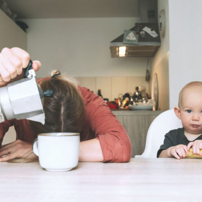 Γιατί φλιπάρουν οι μανάδες; Ένας μπαμπάς δίνει την πιο κατατοπιστική απάντηση