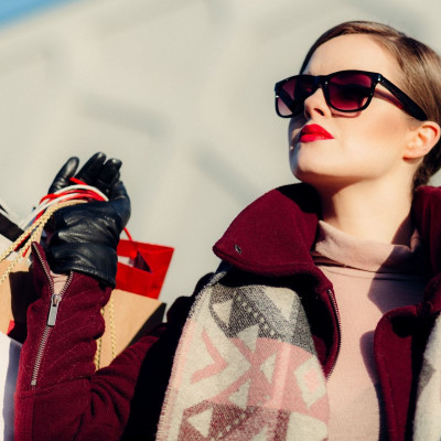 Ξεκινάει το μεγαλύτερο Bazaar καλλυντικών και αρωμάτων!