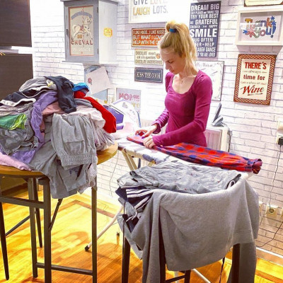 Στο σπίτι της η Ντορέττα Παπαδημητρίου δεν μπορεί να κοιμηθεί αν δεν τα έχει όλα τακτοποιημένα