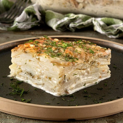 Άκης Πετρετζίκης: Πατάτες ντοφινουάζ με άνηθο και φρέσκο κρεμμυδάκι