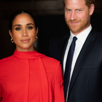 Η μάχη του πορτρέτου στη βασιλική οικογένεια: Στην αντεπίθεση Meghan και Harry με μια διαφορά