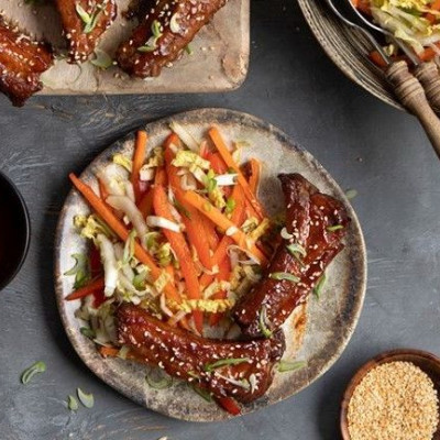 Άκης Πετρετζίκης: Sticky ribs