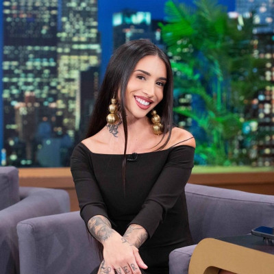 Dat Lilly: Τα δύσκολα παιδικά χρόνια, η απουσία των γονιών της και η επιτυχία στο YouTube