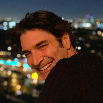 Χριστόφορος Παπακαλιάτης: Ο Maestro δημοσίευσε παιδική φώτο με τον πατέρα του