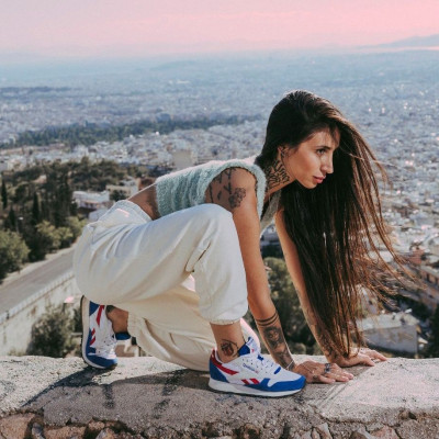 Η Dat Lilly δεν φοβάται να κάνει spread τον αυθεντικό της εαυτό, κάθε μέρα!