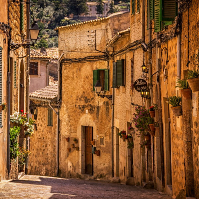 Ταξίδι στην Ανδαλουσία: Aξία διαχρονική και γοητεία καθηλωτική