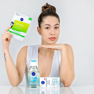 Η ρουτίνα καθαρισμού που θα χαρίσει φρεσκάδα στην επιδερμίδα σου και θα σε κάνει να νιώθεις so fresh