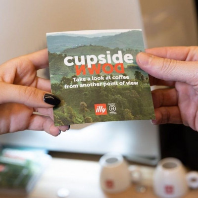 Το #cupsidedown ήρθε για να αλλάξει τον τρόπο που απολαμβάνεις τον αγαπημένο σου καφέ