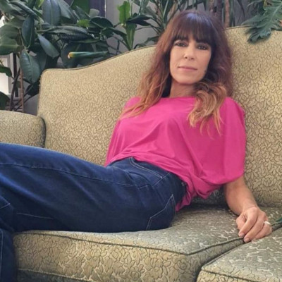 Μυρτώ Αλικάκη: Η συνταγή της για λαχταριστό κοτόπουλο στη γάστρα