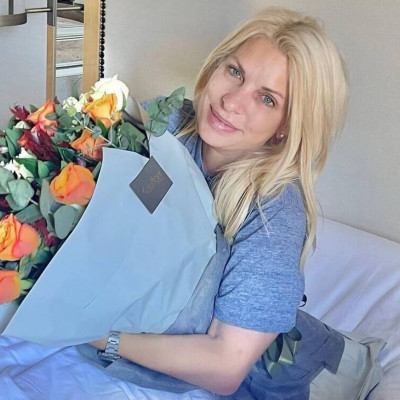 Ελένη Μενεγάκη: Στη Ρώμη με casual εμφανίσεις!