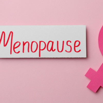 Ποιες τροφές και πόσο ανακουφίζουν από τα συμπτώματα της εμμηνόπαυσης