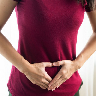 Πώς θα μειώσετε το φούσκωμα αν είστε πάνω από 40