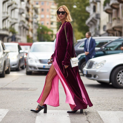 Maxi dresses: Όταν η κομψότητα συναντάει το πιο fashionable στυλ