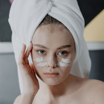 All eyes on you: 10 κρέμες ματιών για βλέμμα λαμπερό που μαγνητίζει