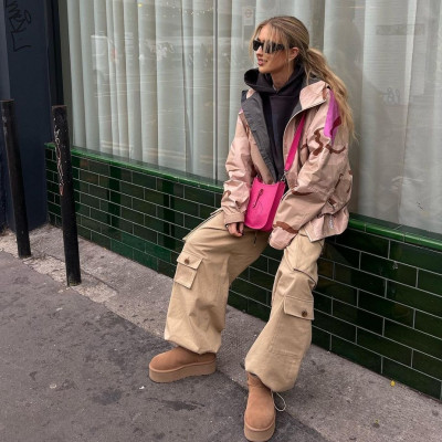 Το Tik Tok σού δείχνει το πιο girly styling trick για να φορέσεις τα hoodies