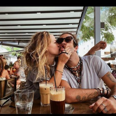 Λάτσιος: Η μοναδική φώτο με τη Γαία μετά από καιρό και οι ευχές