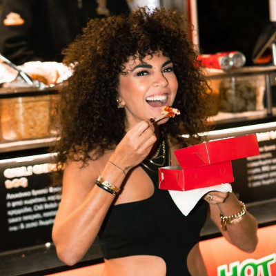 Απενοχοποίηση τώρα: Η Μαρία Σολωμού έπαιξε «θάρρος ή αλήθεια» και τα είπε όλα