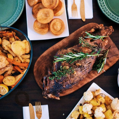 Είσαι μία γνήσια foodie; Τότε ανακάλυψε τη μαγεία της γεύσης τα φετινά Χριστούγεννα!