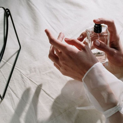 Eco lover: Πώς θα φτιάξεις το δικό σου zerο-waste άρωμα με απλά υλικά