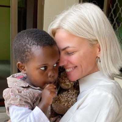 Χριστίνα Κοντοβά: Πήγε την κόρη της στο κομμωτήριο