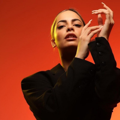 Daphne Lawrence: Η συνεργασία με την Άννα Βίσση, η κατάθλιψη και η επιτυχία