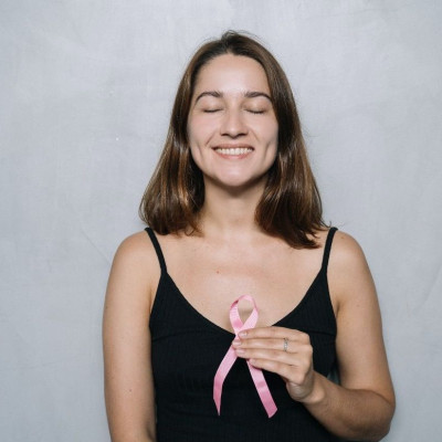 Ο καρκίνος του μαστού μας αφορά όλους