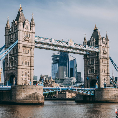 Ιστορίες του Λονδίνου: Ο κόσμος όλος σε μια πόλη λίγο πριν τα Χριστούγεννα