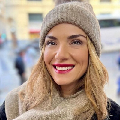 Βάσω Λασκαράκη: Το υπερπαραγωγή χριστουγεννιάτικο δέντρο της