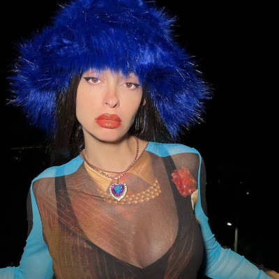 Φουρέιρα: Οι πόζες με φουσκωμένη κοιλίτσα στο dressing room της