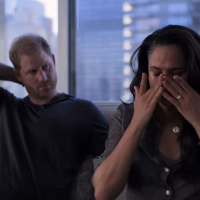 Νέο τρέιλερ για το ντοκιμαντέρ του Harry και της Meghan: Τα δάκρυα, η Diana & η κατάρα των γυναικών