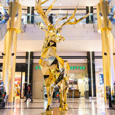 Light up everything! Ιδέες και προτάσεις που θα φέρουν τη μαγεία των Χριστουγέννων στο σπίτι σου