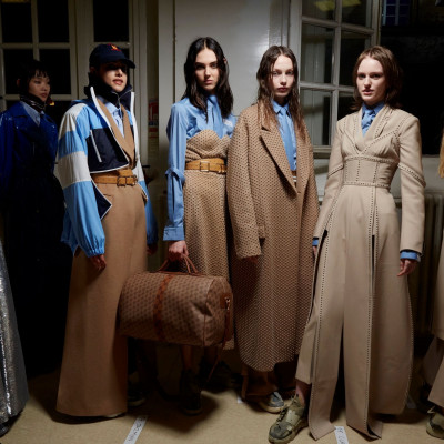 A year in fashion: Ποια trends καθόρισαν το 2022 και θα τα βλέπουμε συχνά και τη νέα χρονιά