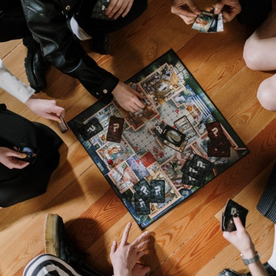 Χριστουγεννιάτικα βράδια με την παρέα στο σπίτι: Τρία επιτραπέζια για ατέλειωτη διασκέδαση!