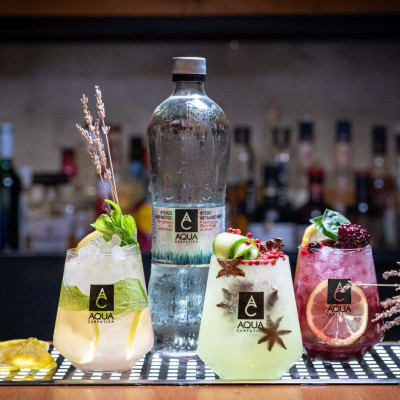 Pre-dinner Christmas mocktails: Πώς θα αναζωογονήσεις τους καλεσμένους σου πριν το γιορτινό δείπνο